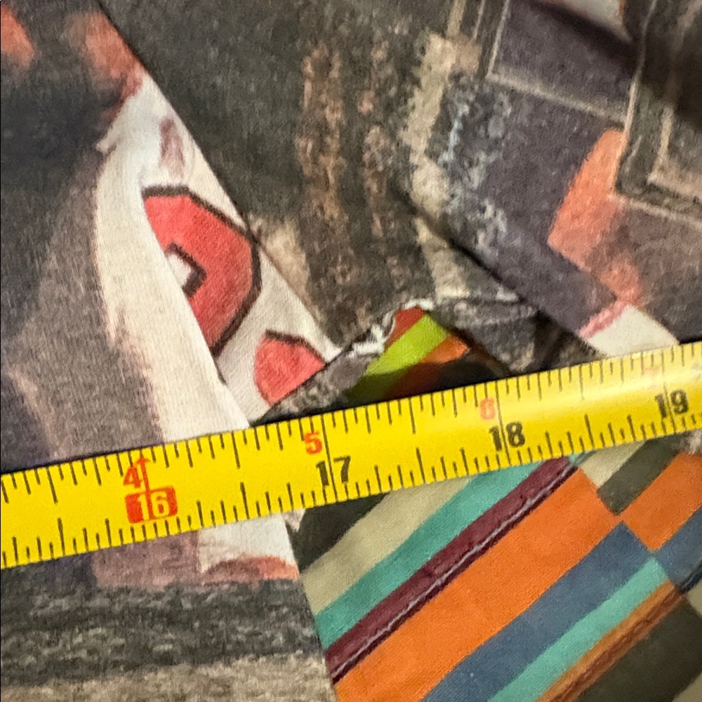 Jordan Graphic Kids T-Shirt size large 12–13 years old new with tags - Picture 9 of 11
